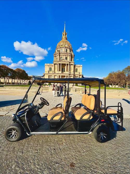🇫🇷Embarquez avec nous pour découvrir Paris autrement avec notre nouvelle GolfCart 😍 ! TukTukParis, #golfcartparis , #ParisVisite, #TourismeParis, #ExploreParis, #ParisAutrement